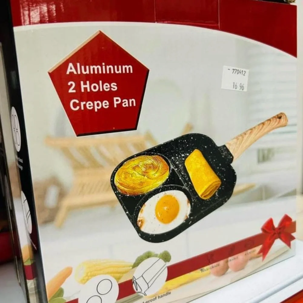 New Aluminum Two-Hole Black Crepe Pan with Wooden Handle